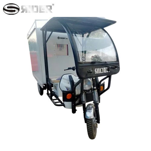 CONTAINER LOADING RICKSHAW