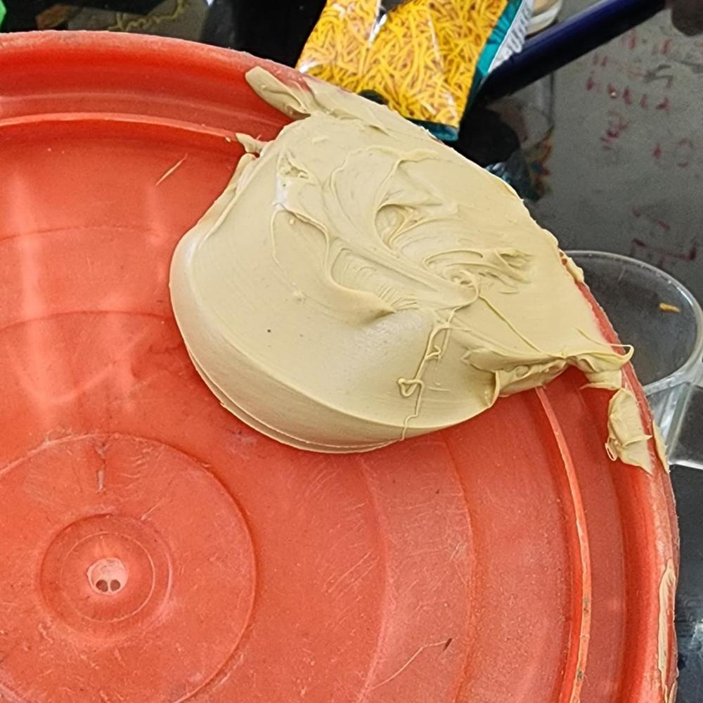 Mivan Shuttering Grease