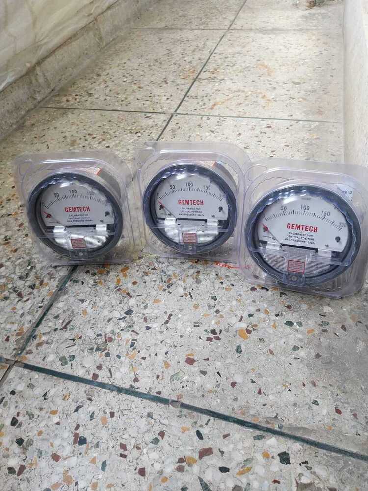 G2000-100 Mm Wc Gemtech Differential Pressure Gauge - Accuracy: A A 2% (-Ha Model A A 1) Of Fs (A A 3% (-Ha A A 1.5%) On -0