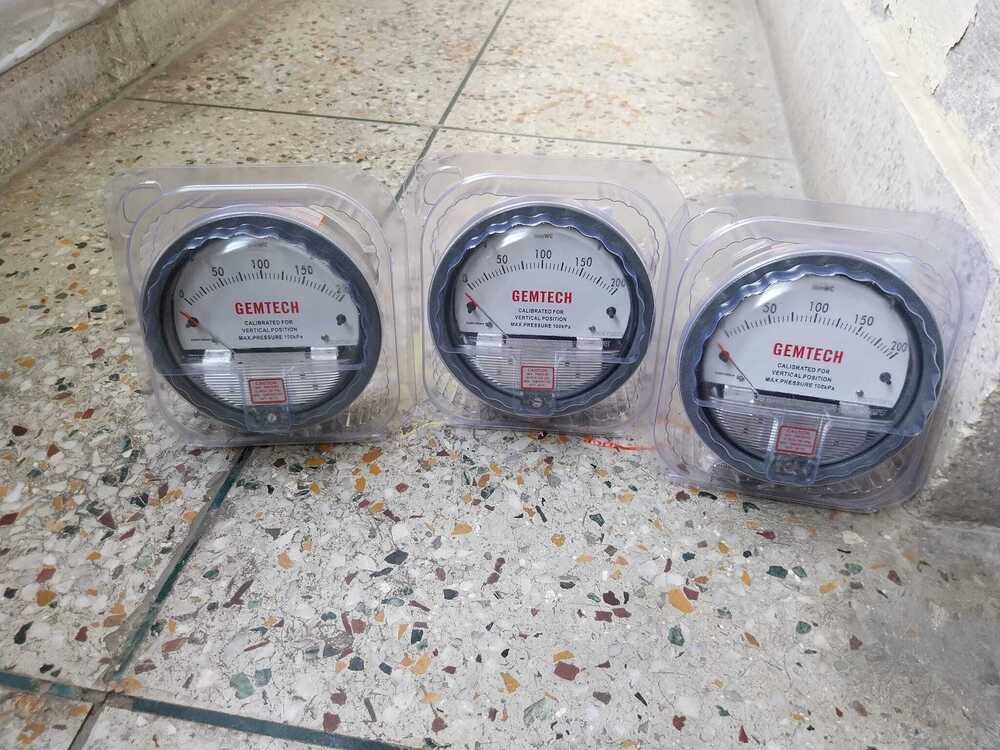 G2000-100 Mm Wc Gemtech Differential Pressure Gauge - Accuracy: A A 2% (-Ha Model A A 1) Of Fs (A A 3% (-Ha A A 1.5%) On -0