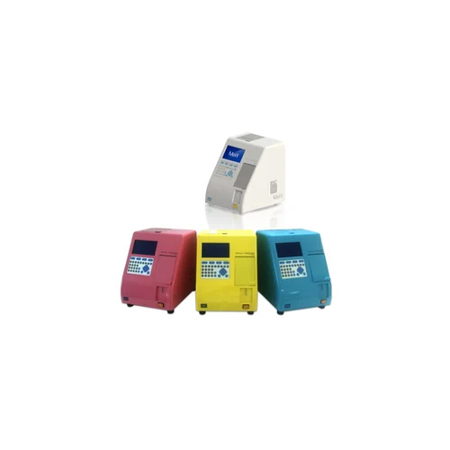 Semi Auto Biochemistry Analyzer - Color: White