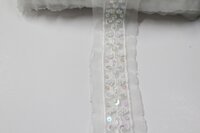 sequence cutdana  white  lace