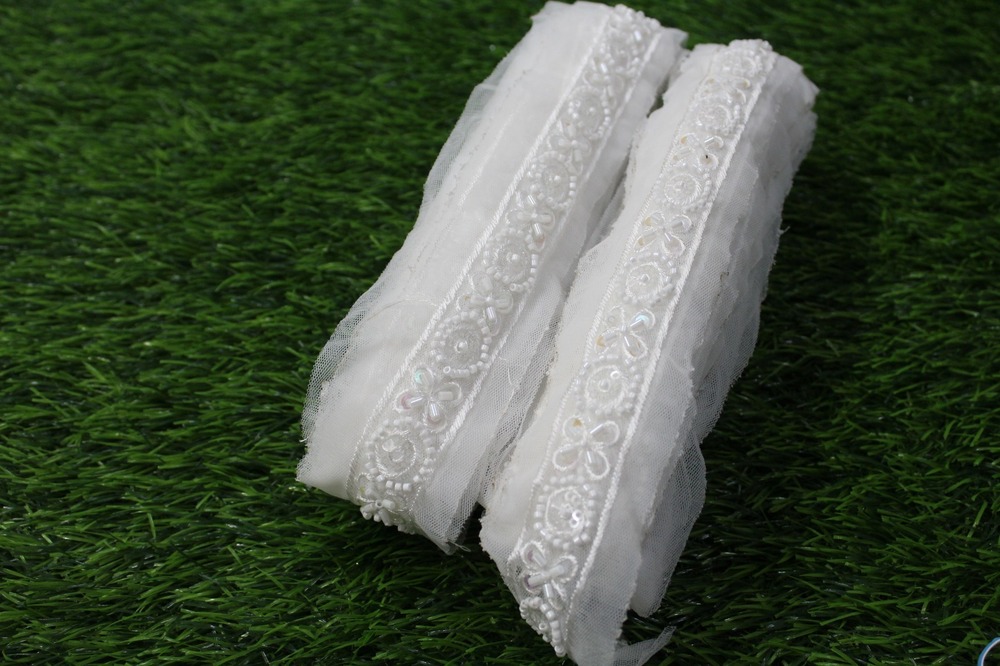 Sequence Cutdana White Lace - Color: Wiht