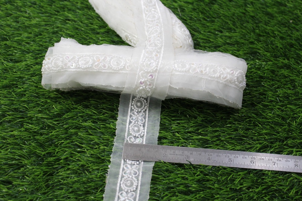 Sequence Cutdana White Lace - Color: Wiht