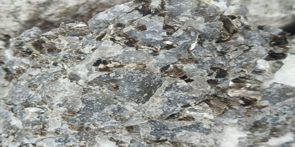 Natural Rutile Quartz Stone - Application: Industrial