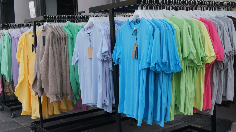 Men round neck plain t-shirt