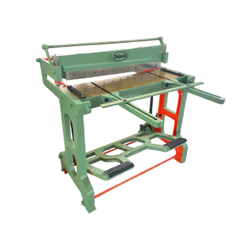 Industrial Throat Treadle Shearing Machine