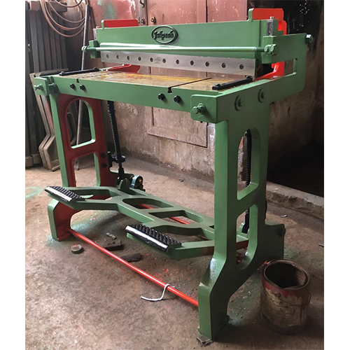 Industrial Throat Treadle Shearing Machine
