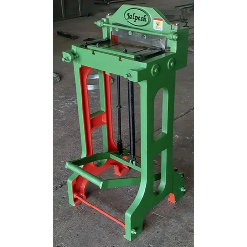 12 Inch Treadle Shearing Machine - Automatic Grade: Semi-automatic