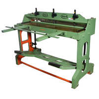 Treadle Guillotine Shearing Machine