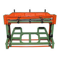 Treadle Guillotine Shearing Machine