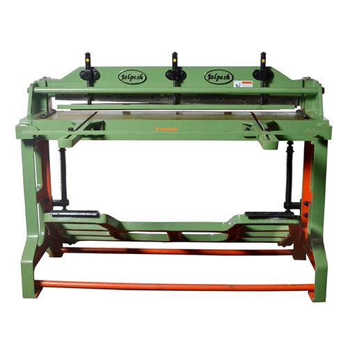 Treadle Guillotine Shearing Machine