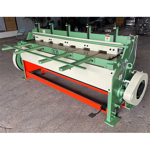 Mechanical Plate Shearing Machine