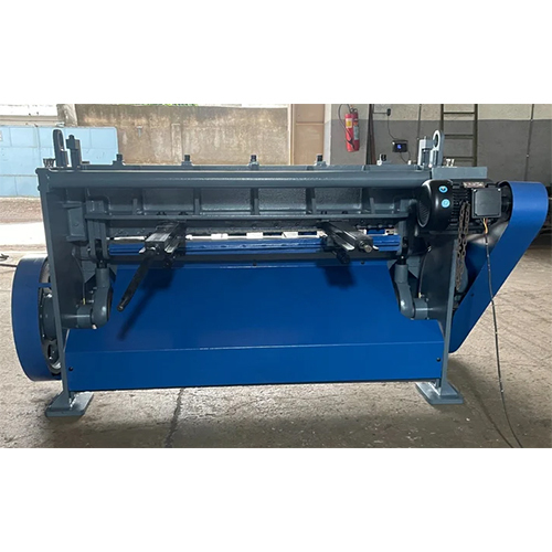 Sheet Shearing Machine