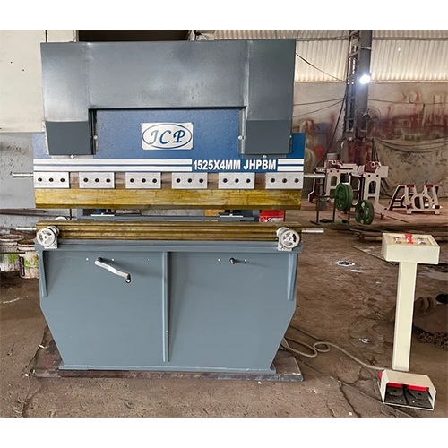 Semi-Automatic Press Brake Machine