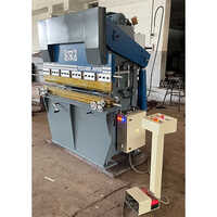 Semi-Automatic Press Brake Machine