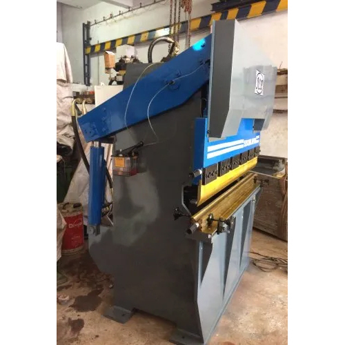 Automatic Hydraulic Press Brake Machine - Color: Gray And Blue