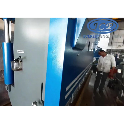 100 Ton Hydraulic Press Brake Machine