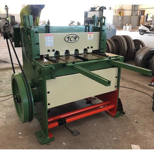 Undercrank Mechanical Shearing Machine - Automatic Grade: Semi-automatic