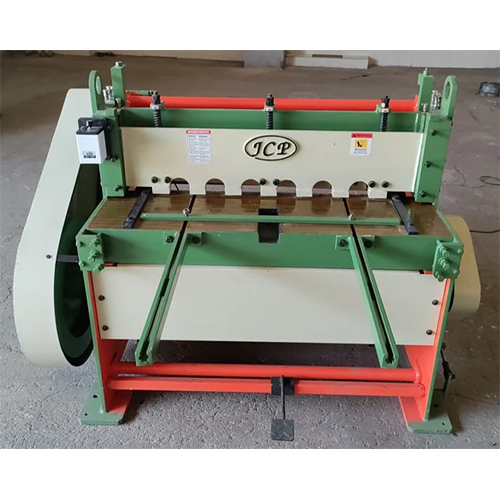 Power Operated Shearing Machine