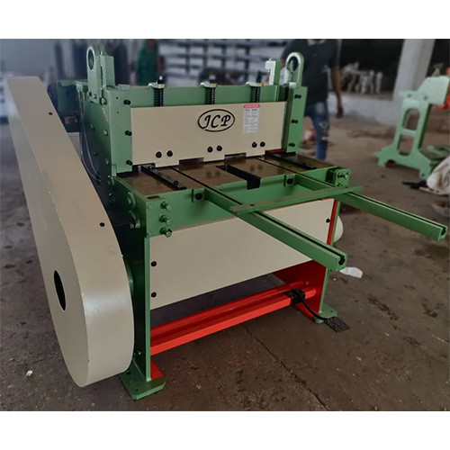 Industrial Undercrank Shearing Machine - Automatic Grade: Semi-automatic