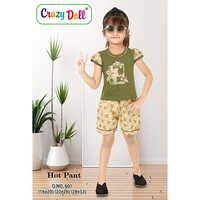 Girls Half Sleeve Top With Hot Pant - Age Group: Kids