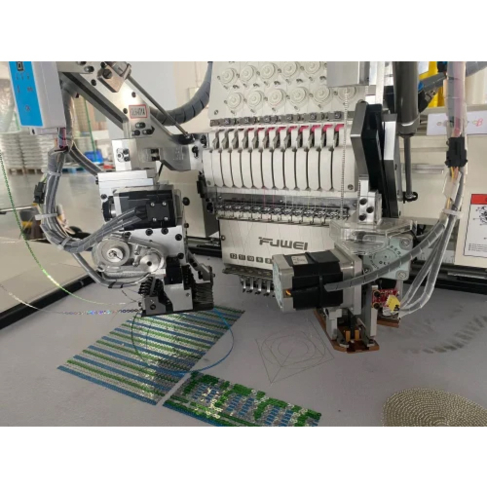 Fuwei Flat Embroidery Machine With Six Sequance And Double Bead - Advantage: High Speed