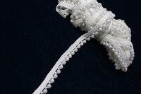 moti jhalar lace