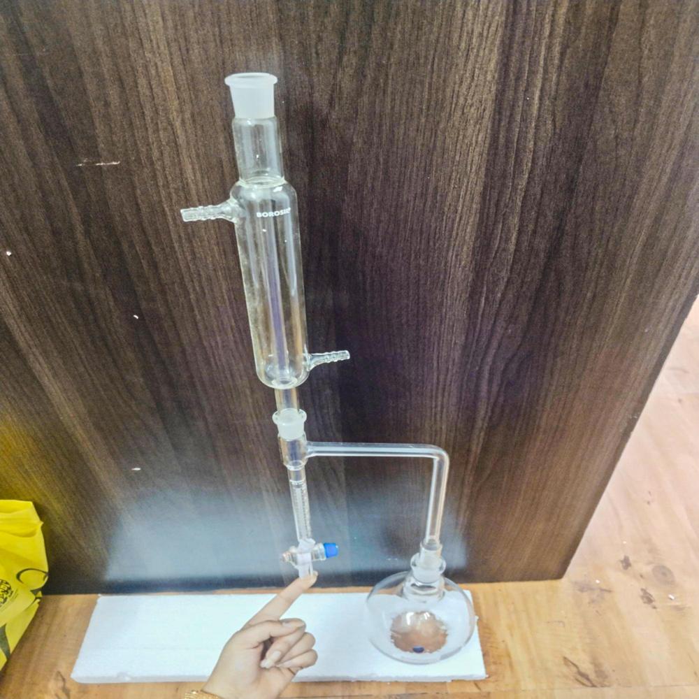 Dean Stark Distilling Apparatus - Color: Transparent