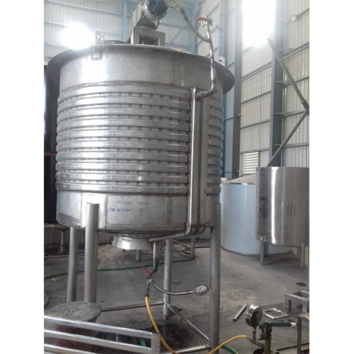 SS Pipe Jacketd Tank