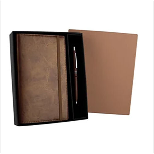 Gift Set Gs35 (Brown Notebook With Elastic Closure And Pen)