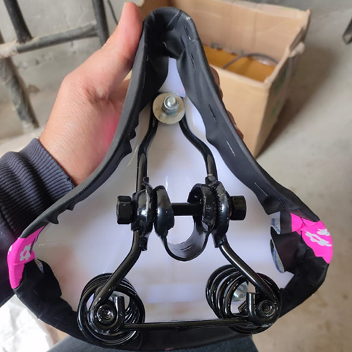 Comfort Cycle Seats - Features: High Quality