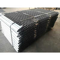 Iron Stone Crusher Vibrating Screen Mesh - Color: Silver