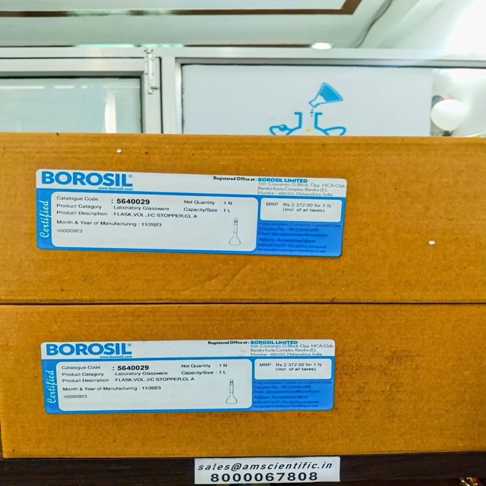 Volumetric Flasks Class A Narrow Mouth, Cle - Color: Transparent