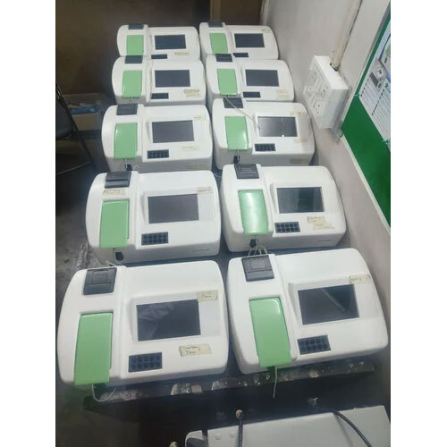 Mediray- Semi Auto Biochemistry Analyzer - Material: Plastic