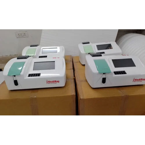 Mediray- Semi Auto Biochemistry Analyzer - Material: Plastic