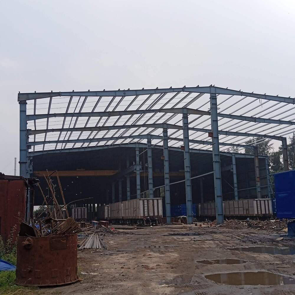Prefabricated Structure - Material: Iron