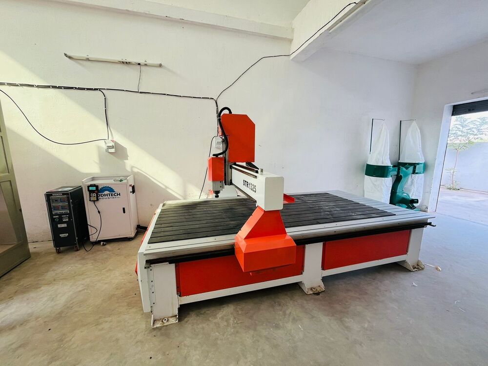 Cnc Router Machine Manufacturing In Ahmedabad - Machine Style: Horizontal