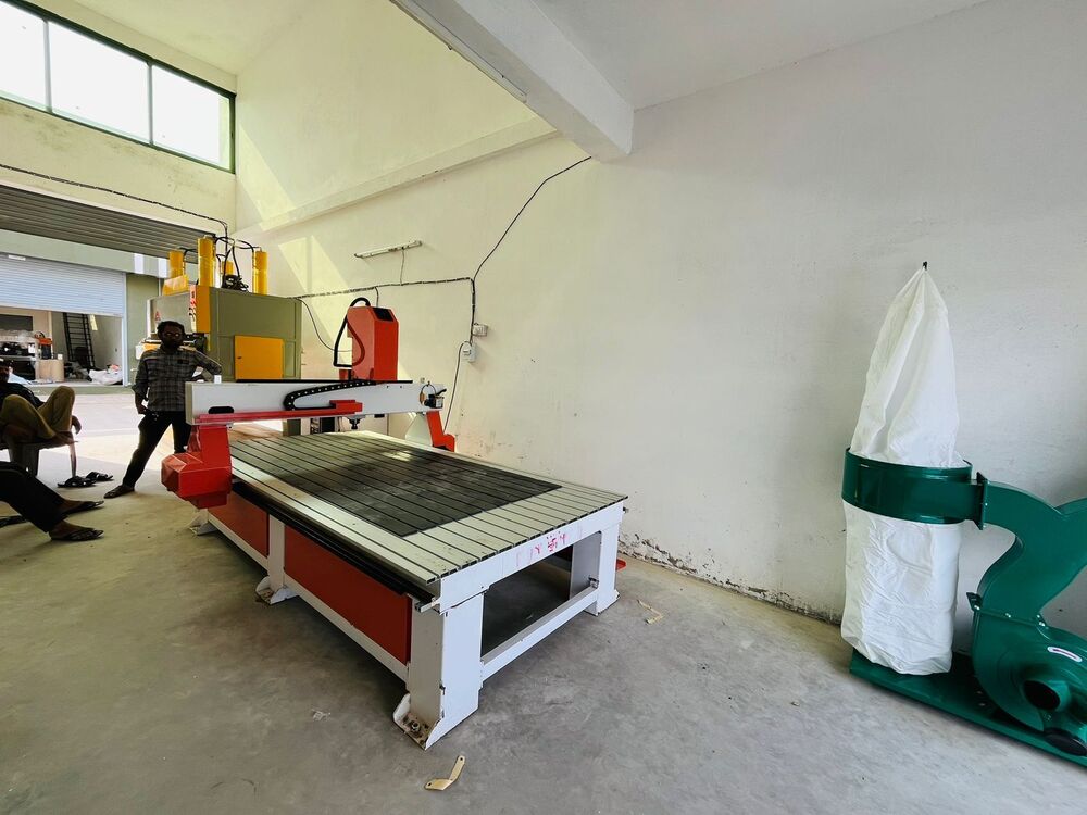 Cnc Router Machine Manufacturing In Ahmedabad - Machine Style: Horizontal