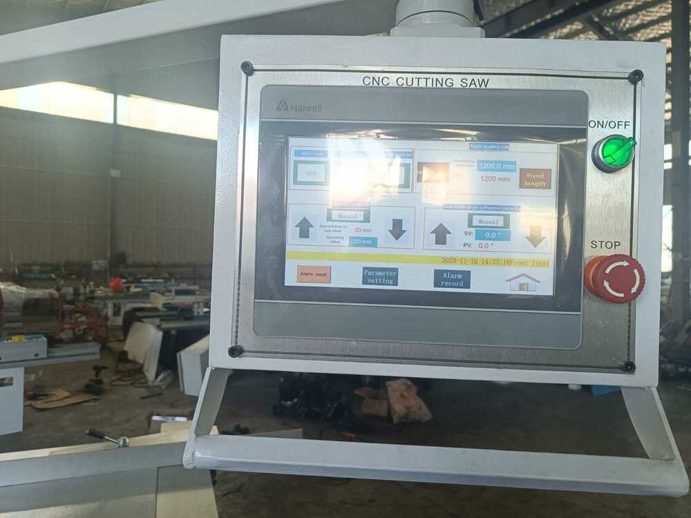 Automatic Panel Saw Supplier In Ahmedabad