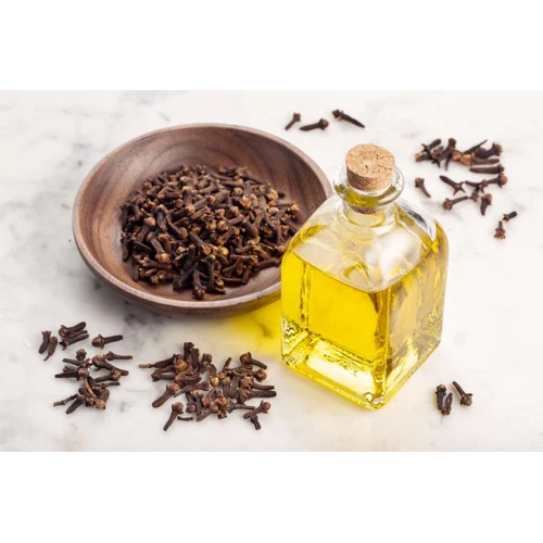 Clove Oil - 100% Pure, Pale Yellow Appearance | Steam Distillation, Natural Odor, 24 Months Shelf Life, Aromatherapy & Skincare Use