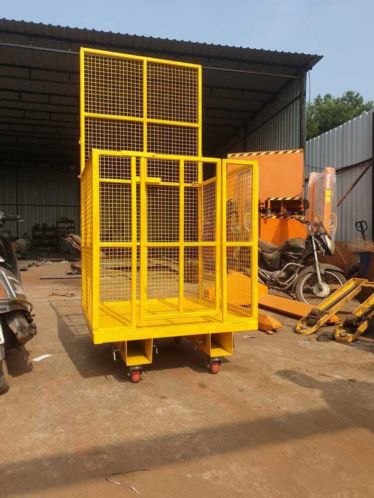 Man Lift Cage