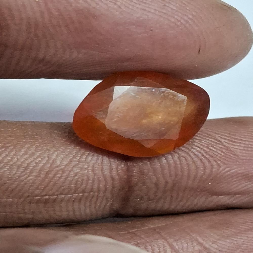 natural Yellow Gomed Gemstone