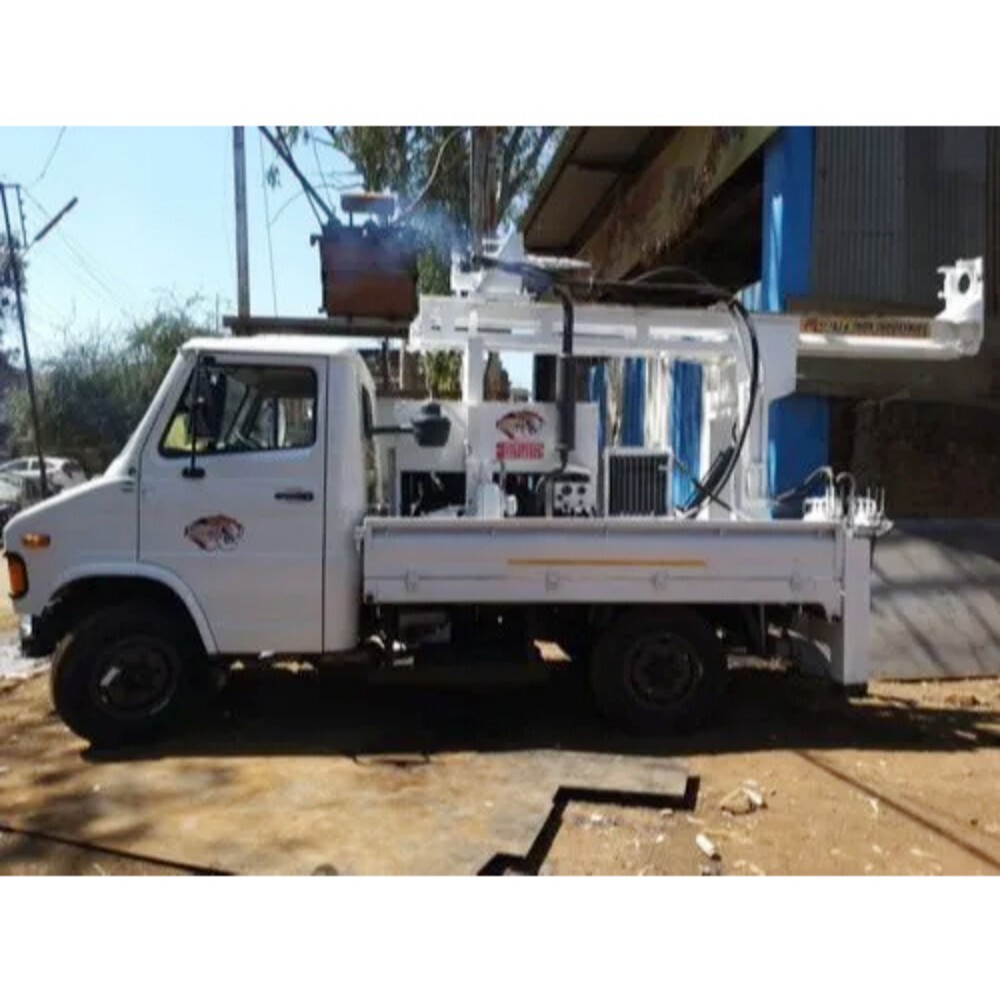 Truck Soil Testing Machine - Color: White