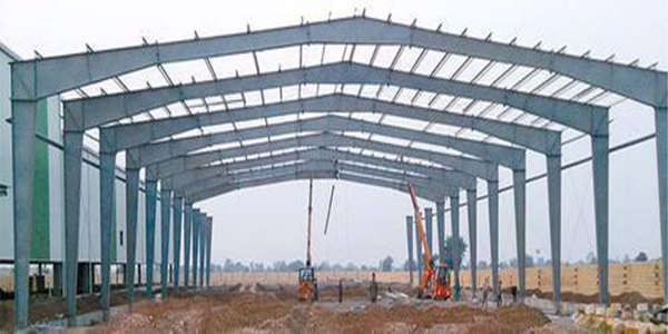 Factory Shed - Steel Structure, Yellow And White Color , Nut, Bolts, And Welding Connection, Metal Sheet Roof, Durable And Customizable