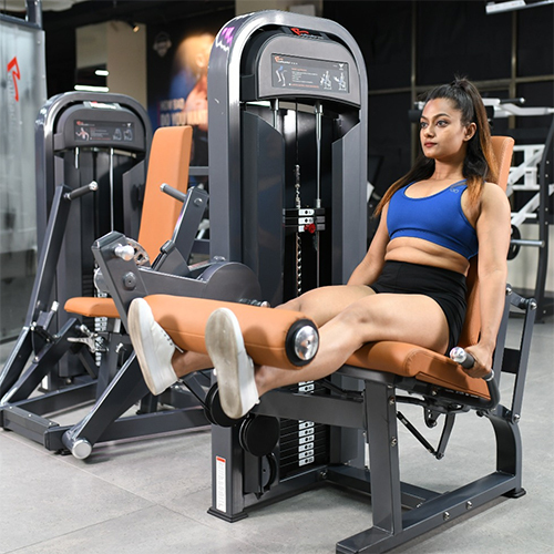 M2 Series Seated Leg Extention - Application: Gain Strength