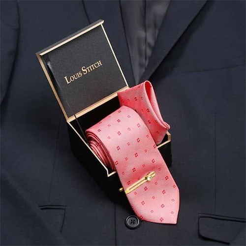 Single Tie Wooden Box