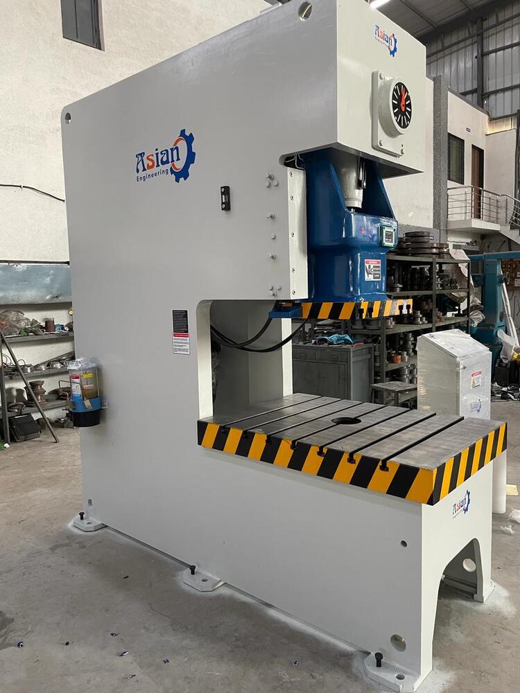 Aluminium Foil Container Making Machine
