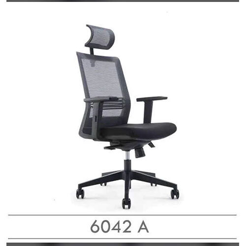 Fixed Arms Office Chair