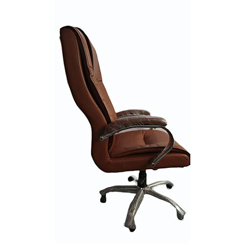 Leather Brown Rev olving Chair